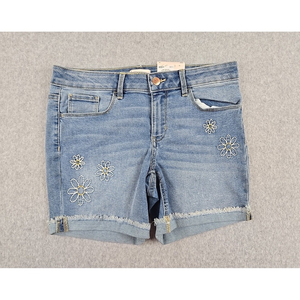 SO Jean Shorts Girls Size 14 Cut Off Mid Rise Denim Flower Midi Jeans NWT